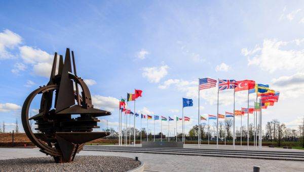 Photo source: www.nato.int